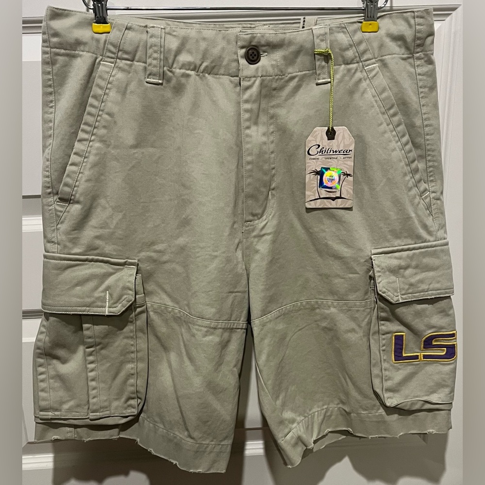 Chiliwear Men's NCAA LSU Tigers Cargo Shorts Size 30 NWT